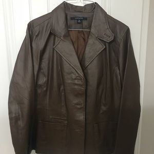 Vintage women’s leather blazer